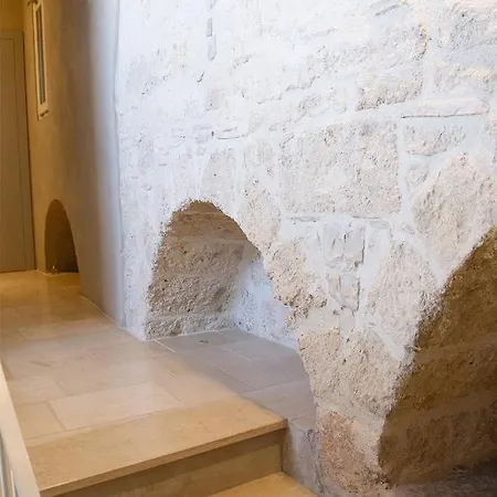 Graffiti Living - Santa Rita - Rooms Bed & Breakfast Corato