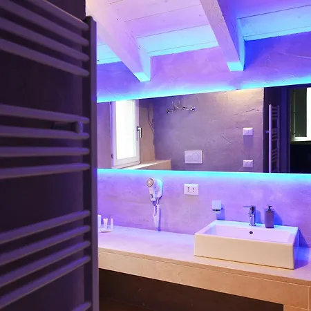 Graffiti Living - Santa Rita - Rooms Bed & Breakfast Corato