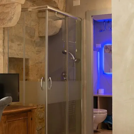 Graffiti Living - Santa Rita - Κοράτο