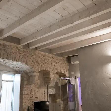 Graffiti Living - Santa Rita - Bed & Breakfast 4*