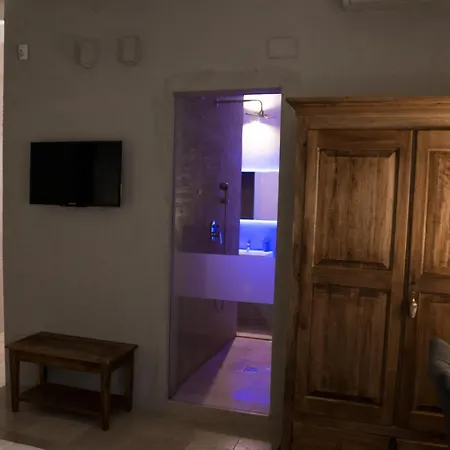 Bed & Breakfast Graffiti Living - Santa Rita -