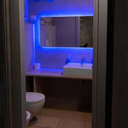 Graffiti Living - Santa Rita - Bed and Breakfast Κοράτο