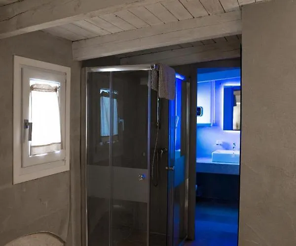 Graffiti Living - Santa Rita - Nocleg ze śniadaniem 4*