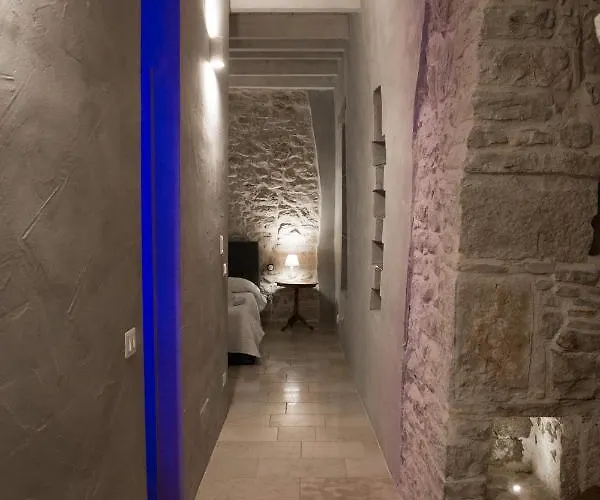 Graffiti Living - Santa Rita - Nocleg ze śniadaniem